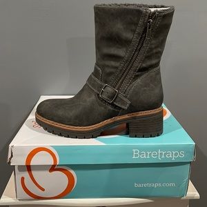 WOMEN’S BARETRAP BOOTS 7 1/2 M